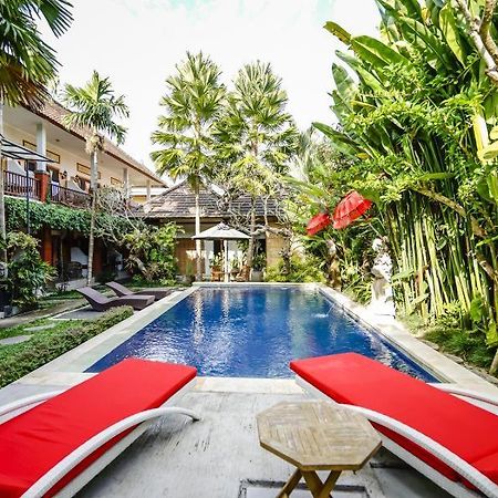 Bisma Sari Resort Ubud Exteriör bild