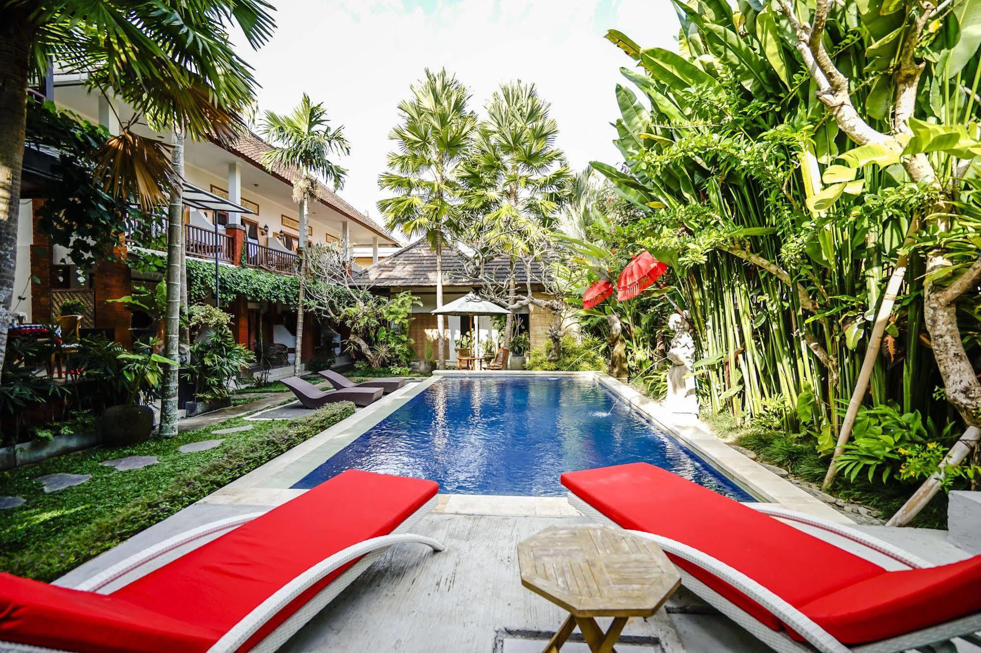 Bisma Sari Resort Ubud Exteriör bild